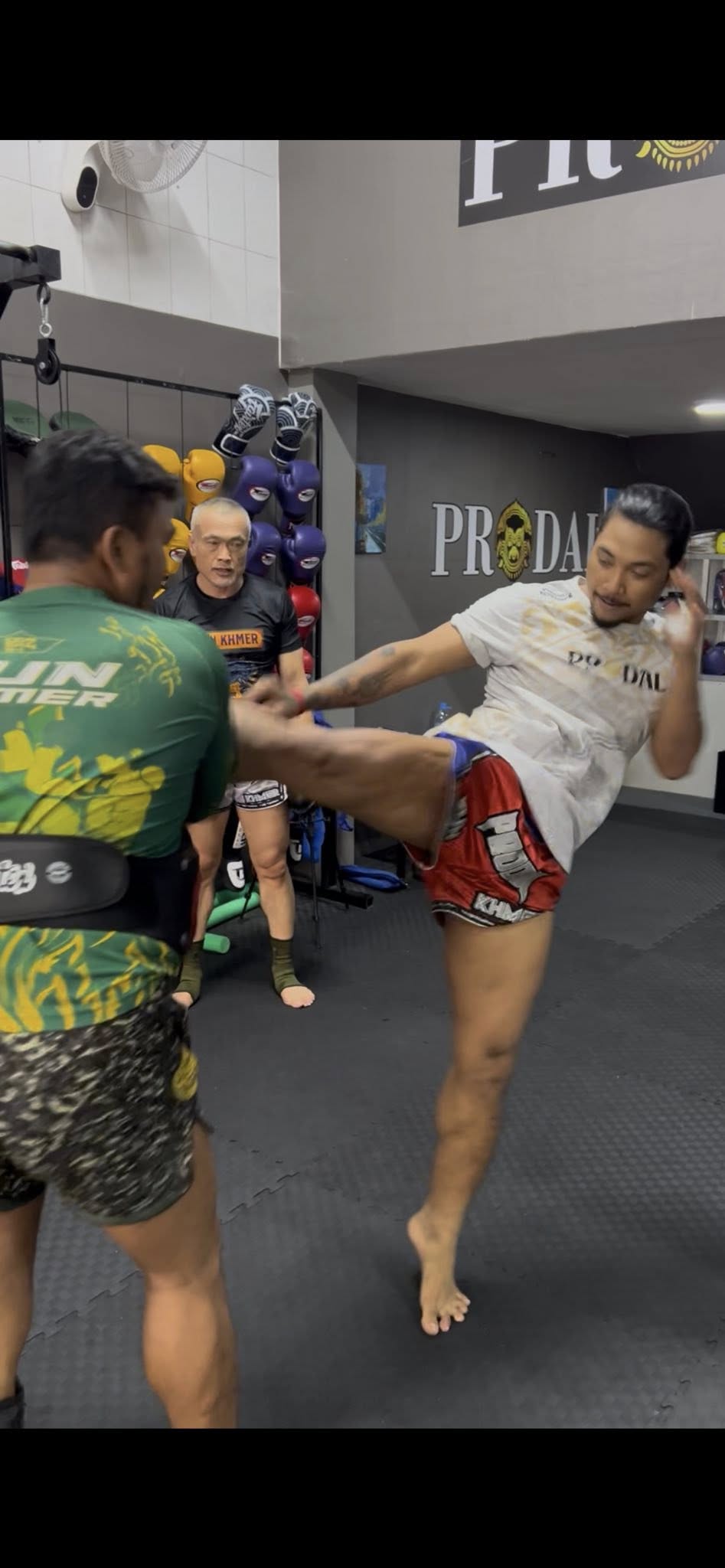 Prodal Kun Khmer Fight & Fitness Center